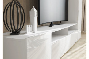 Стенка Лира(горизонт) в Удачном - udachiy.mebelnovo.ru | фото